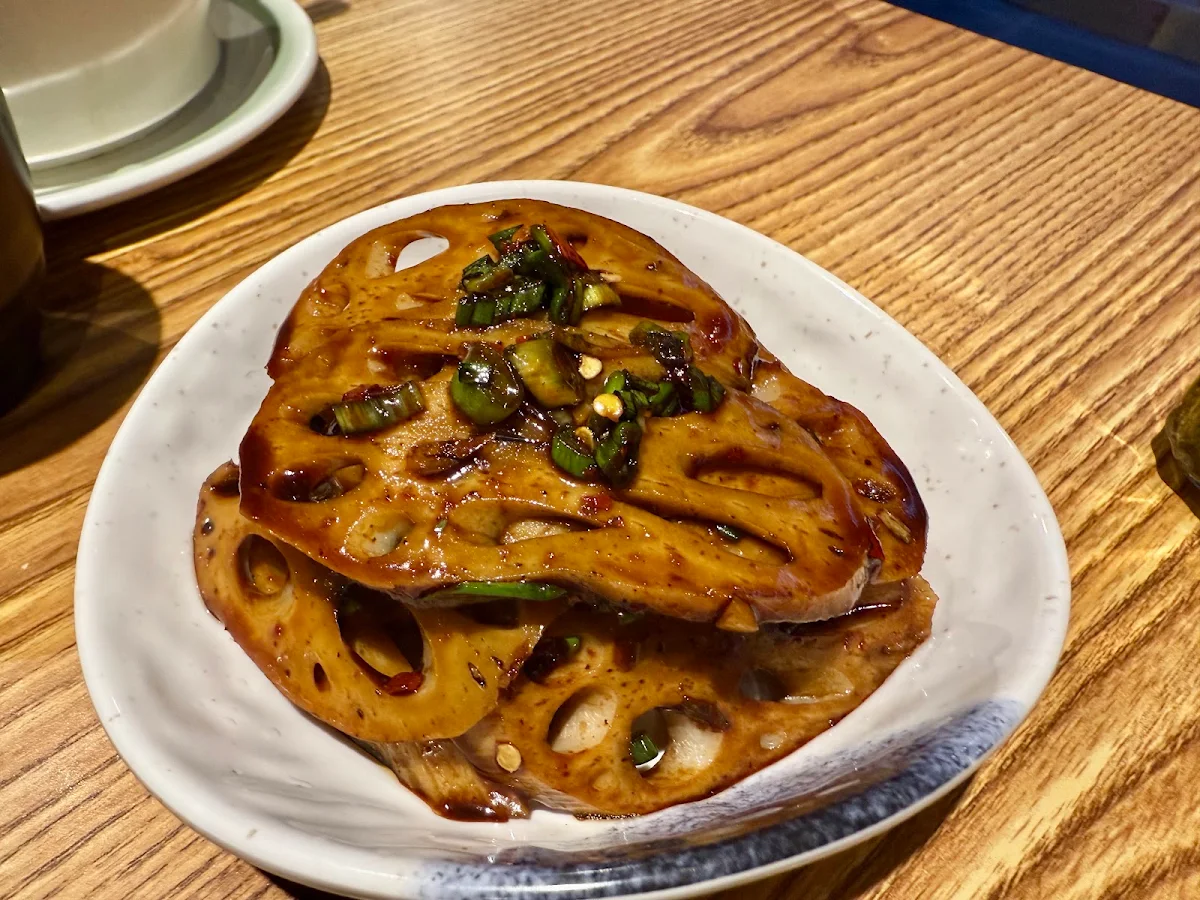 凉拌藕片 cold spicy lotus root